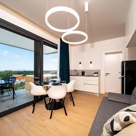 Panorama Dora With Jacuzzi Palit