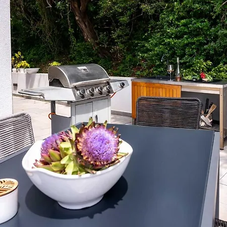 公寓 Panorama Dora With Jacuzzi *