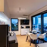 Panorama Dora With Jacuzzi アパート Palit