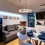 Panorama Dora With Jacuzzi Palit