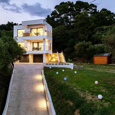 Panorama Dora With Jacuzzi Palit