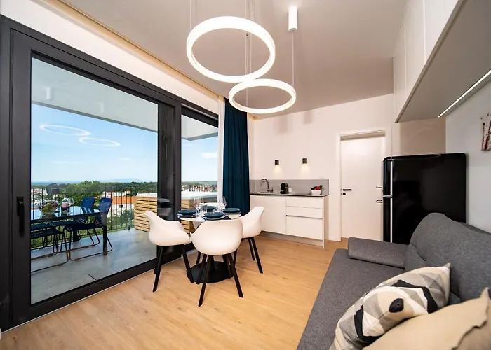 Panorama Dora With Jacuzzi Palit