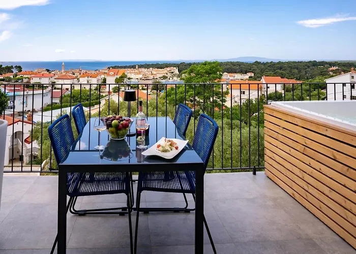 Panorama Dora With Jacuzzi Daire