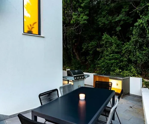 Panorama Dora With Jacuzzi Apartman Palit