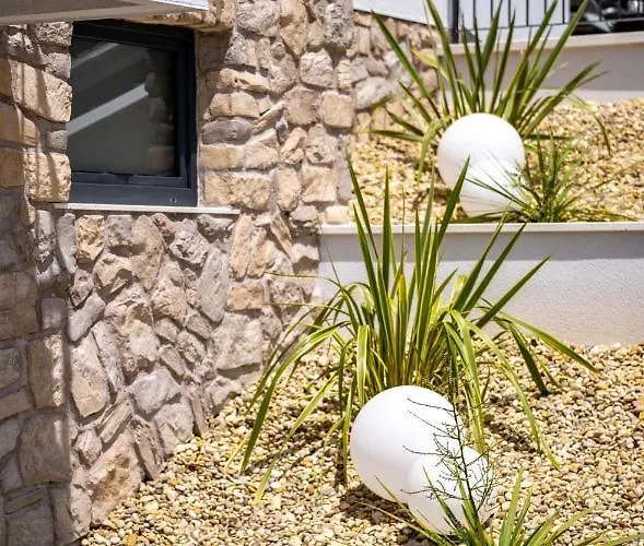 Panorama Dora With Jacuzzi Daire