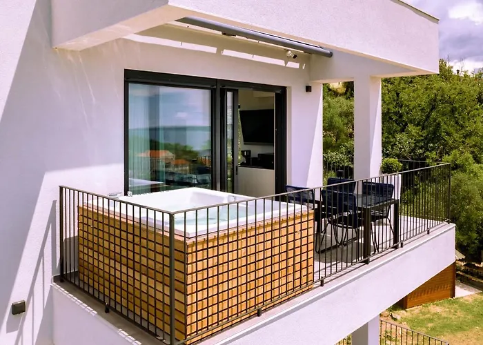 Panorama Dora With Jacuzzi *